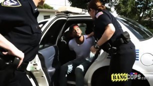 Cops Love Banging Black Tattooed Dude After Chasing Him For His Black Cock.