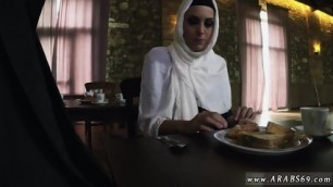 Arab Blowjob Hungry Woman Gets Food And Fuck