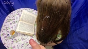 He Ymperceptibly Cum on Hair while a Girl Read a Book.