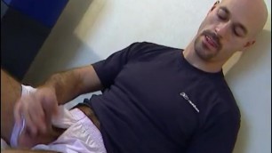 French Casting for a Huge Cock Guy !