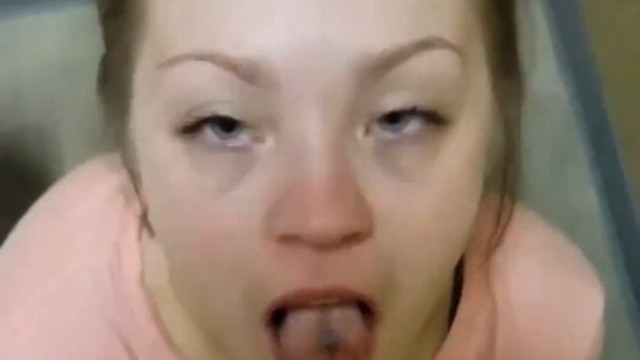 Teenie cum Dump.